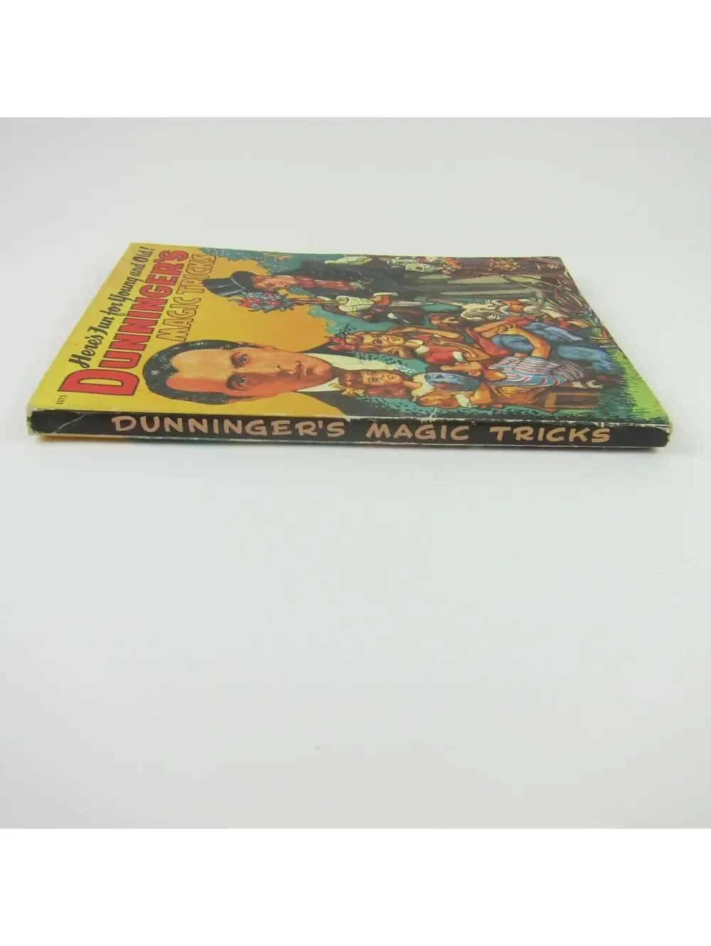Dunninger's Book of Magic Tricks Illustrated Paperback Saalfield Vintage 1951